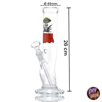 Bong transparente de tubo ligeramente curvado, base circular, cazoleta lateral y dibujo de una seta con letras rojas. Bong transparente de tubo ligeramente curvado, base circular, cazoleta lateral y dibujo de una seta con letras rojas.