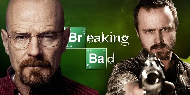 Walter White a la izquierda y Jesse Pinkman a la derecha, apuntando una pistola al frente, con el logotipo de Breaking Bad entre ambos.