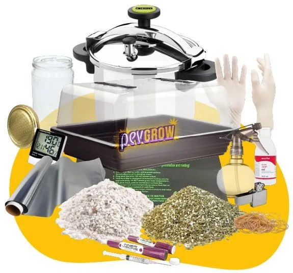 Montaje de materiales para cultivar hongos: olla a presión, recipiente con tapa, tarro, guantes, jeringas y montones de sustrato. Montaje de materiales para cultivar hongos: olla a presión, recipiente con tapa, tarro, guantes, jeringas y montones de sustrato.