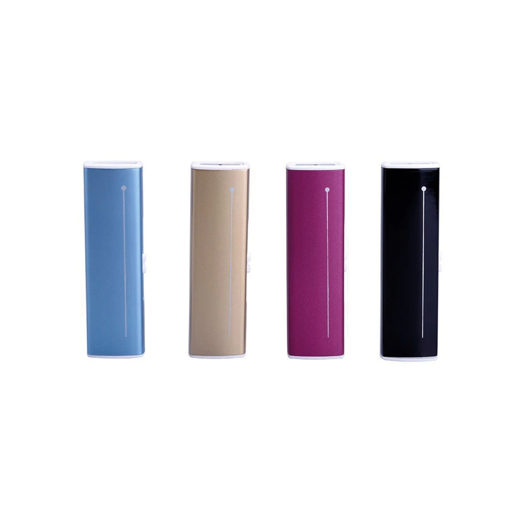 Encendedores Champ Slide de formato rectangular alargado, en azul, dorado, fucsia y negro, con extremos blancos y una fina línea frontal. Encendedores Champ Slide de formato rectangular alargado, en azul, dorado, fucsia y negro, con extremos blancos y una fina línea frontal.