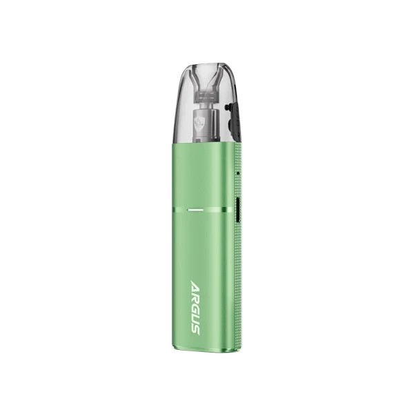 Voopoo Argus G3 Mini verde, en posición vertical, con boquilla translúcida oscura y nombre Argus en el cuerpo sobre fondo blanco.