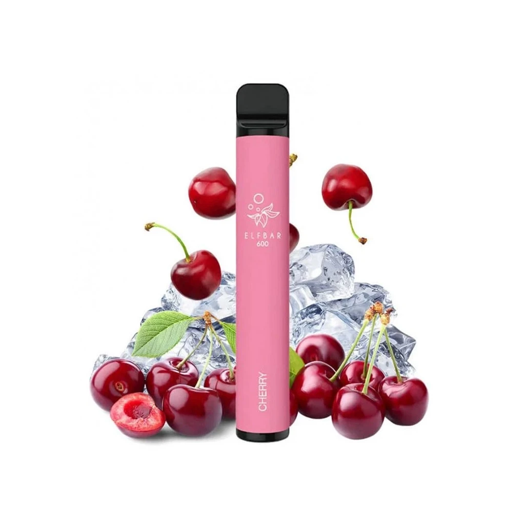 Vapeador rosa Elfbar 600 Cherry con boquilla negra, en posición vertical entre cerezas y cubitos de hielo sobre fondo blanco.