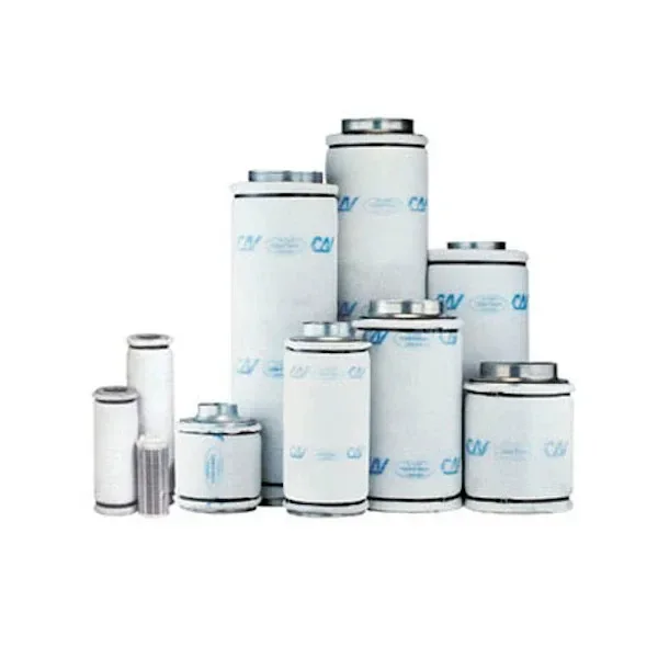 Selección de filtros cilíndricos CAN de distintas alturas y diámetros, con recubrimiento blanco y conexiones metálicas, sobre fondo blanco. Selección de filtros cilíndricos CAN de distintas alturas y diámetros, con recubrimiento blanco y conexiones metálicas, sobre fondo blanco.
