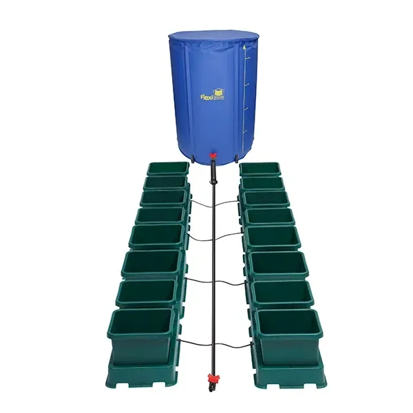 Sistema Easy2grow XL AutoPot con depósito azul elevado, macetas verdes en dos filas y tubería central negra con conexiones laterales.