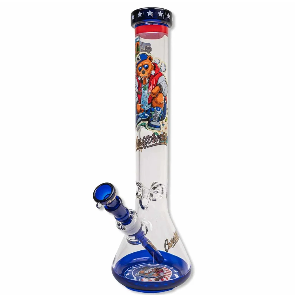 Bong de cristal Ice Cannifornia con base y cazoleta azules, estrellas en la boquilla y un oso ilustrado en el tubo transparente.