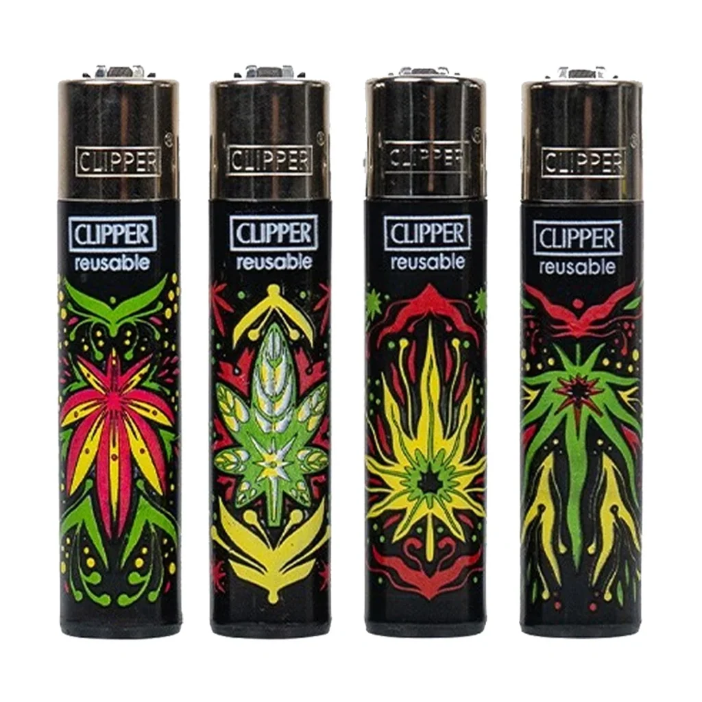 Selección de mecheros Clipper Classic Weed Mandala negros, con distintos motivos de hojas y formas simétricas en verde, amarillo y rojo.