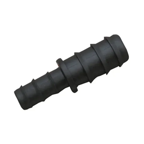 Enlace reductor negro para riego por goteo, con extremos estriados de distinto grosor y reborde central, colocado en diagonal. Enlace reductor negro para riego por goteo, con extremos estriados de distinto grosor y reborde central, colocado en diagonal.
