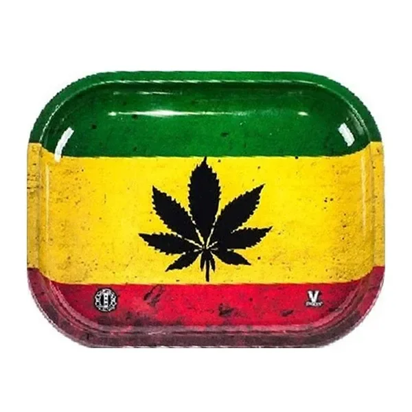 Bandeja rectangular de bordes redondeados con franjas verde, amarilla y roja y una hoja de cannabis negra en el centro.