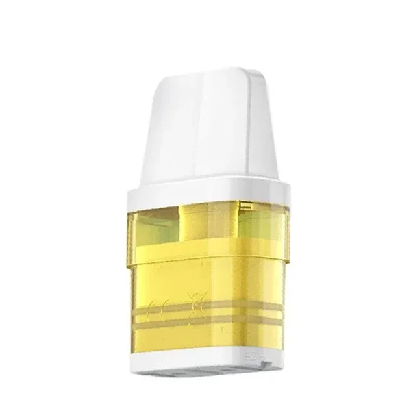 Pod de recambio Joyetech WideWick con boquilla blanca y cuerpo translúcido amarillo, visto ligeramente de lado sobre fondo blanco.