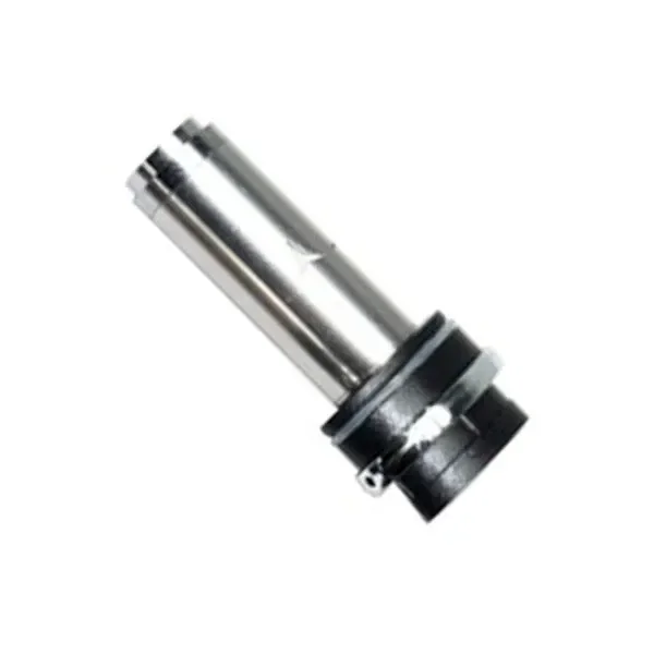 Atomizador Vap-Om-Rizer Herb en diagonal, con cuerpo plateado alargado, ranuras longitudinales y base negra sobre fondo blanco.