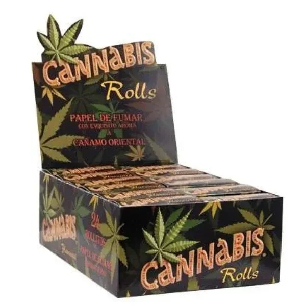 Caja expositora abierta de papel de fumar Cannabis Rolls, con varias unidades y diseño negro decorado con hojas verdes.