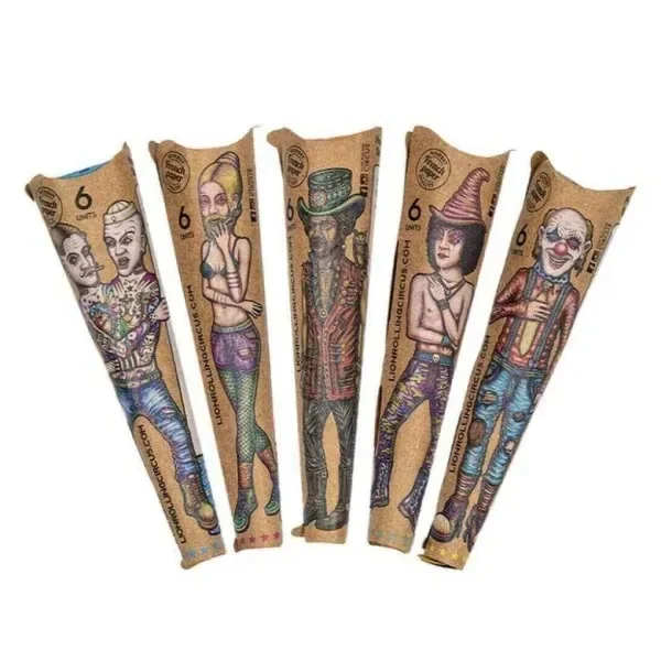 Cinco envases de Cones Rolling Circus Natural dispuestos en abanico, con distintas ilustraciones de personajes y la indicación de 6 unidades.