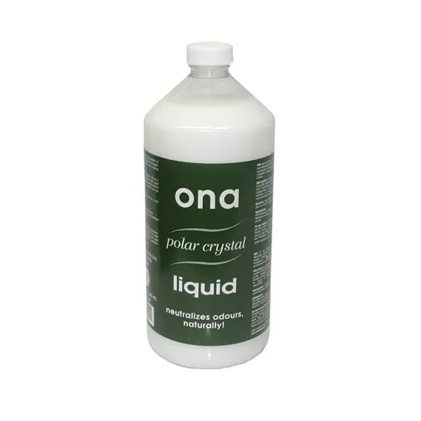 Botella de Ona Líquido Polar Crystal con tapón blanco y etiqueta verde, fotografiada de frente sobre fondo blanco.