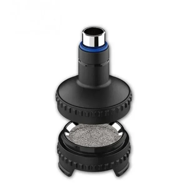 Cámara para hierbas Volcano Classic Easy Valve abierta, con cuerpo negro, conexión plateada, aro azul y malla circular visible.