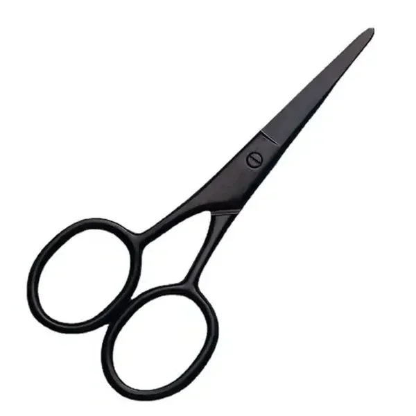 Tijera Black negra de hojas estrechas y aros ovalados, colocada en diagonal con las puntas cerradas sobre fondo blanco.