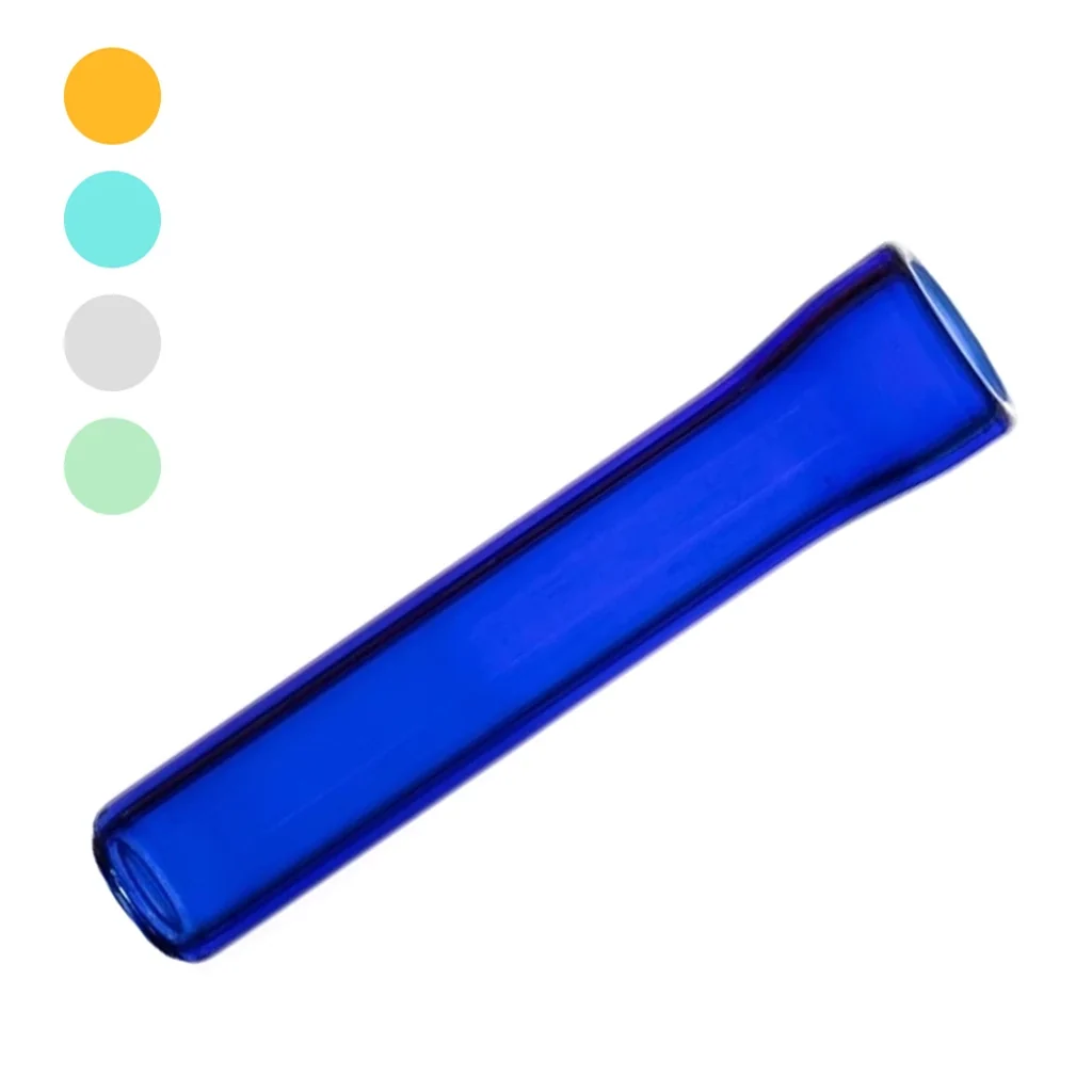 Filtro de cristal azul alargado, dispuesto en diagonal sobre fondo blanco, con muestras circulares de otros colores a la izquierda.