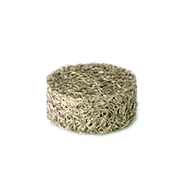 Almohadilla para aceite y wax X-vape Fog de forma cilíndrica y baja, con una trama de filamentos entrelazados sobre fondo blanco.