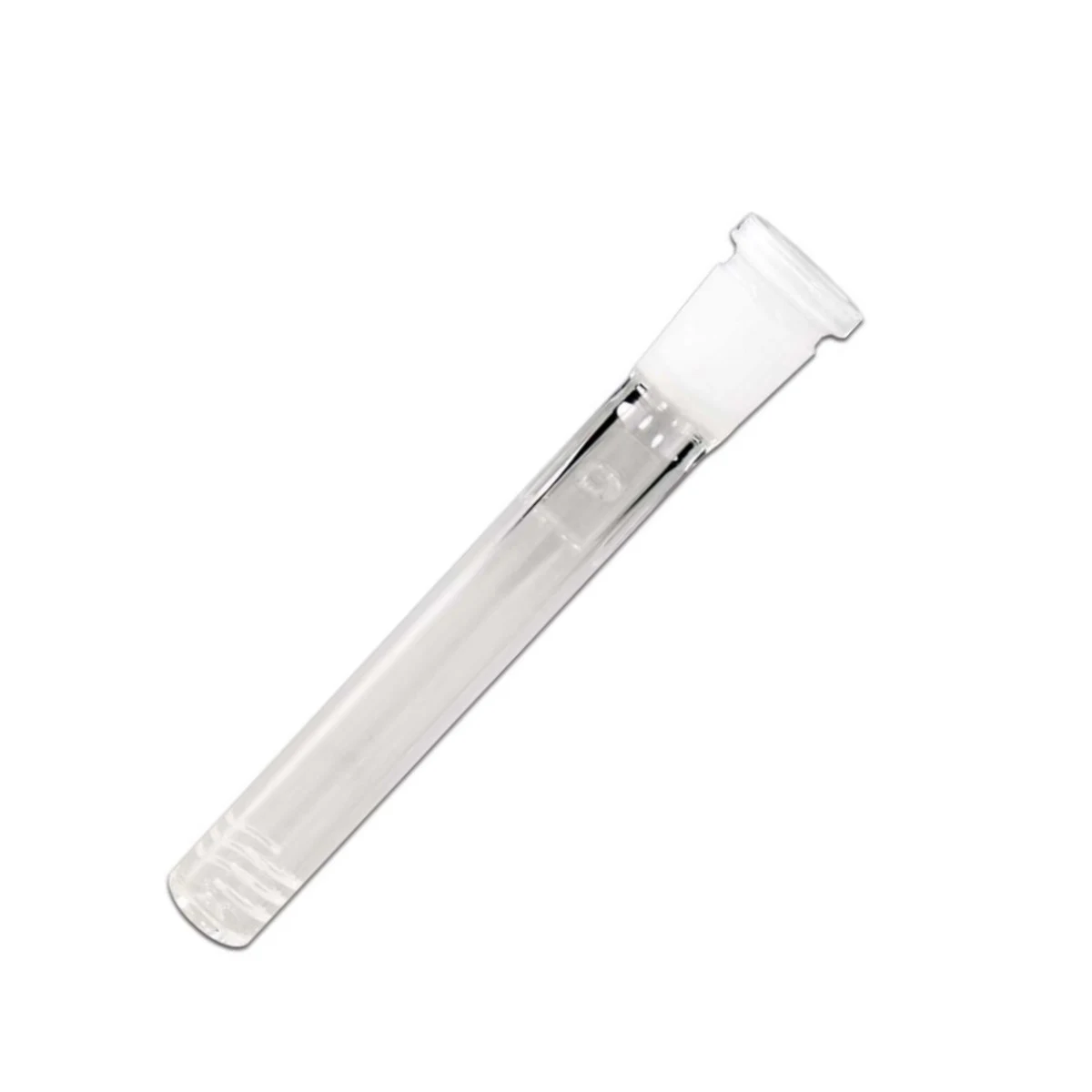 Tubo difusor de cristal transparente colocado en diagonal, con boca ensanchada y ranuras cerca del extremo inferior, sobre fondo blanco.