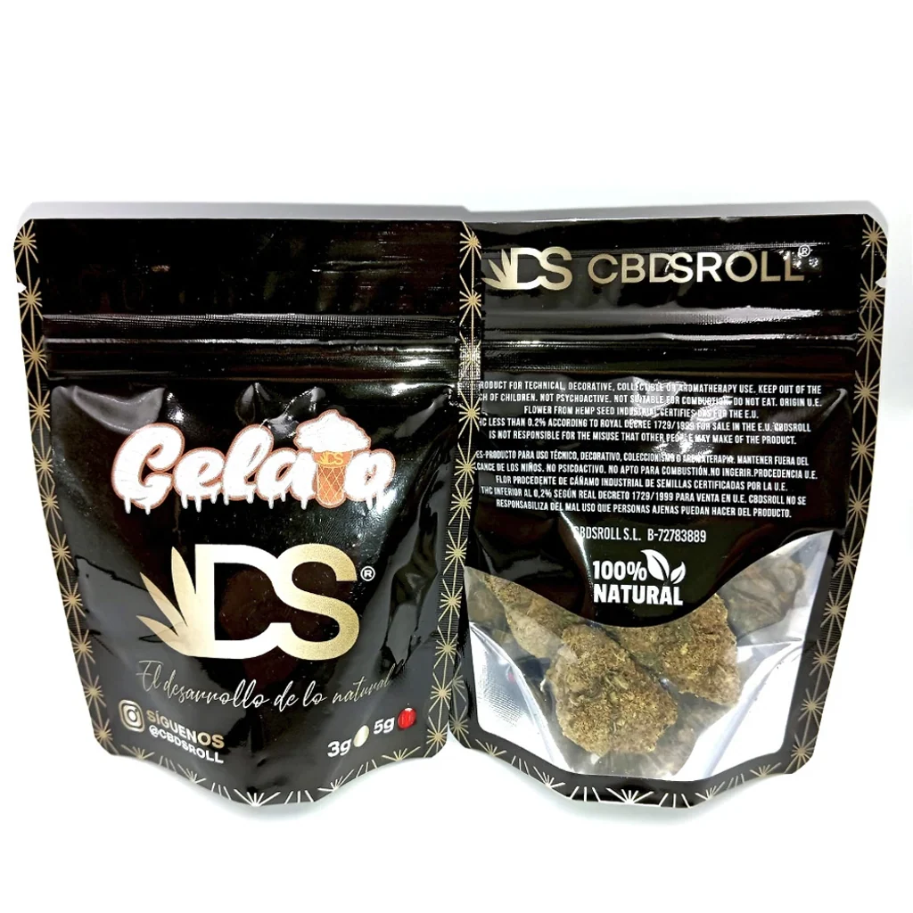 Envase de cáñamo CBDsroll Gelato visto por delante y por detrás, con diseño negro y dorado y ventana que deja ver los cogollos.
