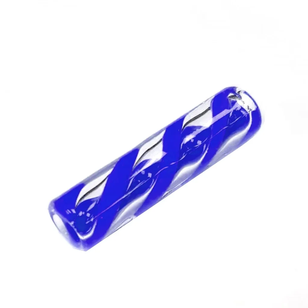Filtro Cristal Twister Blue, transparente con bandas azules en espiral, colocado en diagonal sobre fondo blanco.