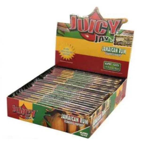 Expositor abierto Juicy Jay's Jamaican Rum con varias unidades de papel King Size y diseño en verde, amarillo y rojo.