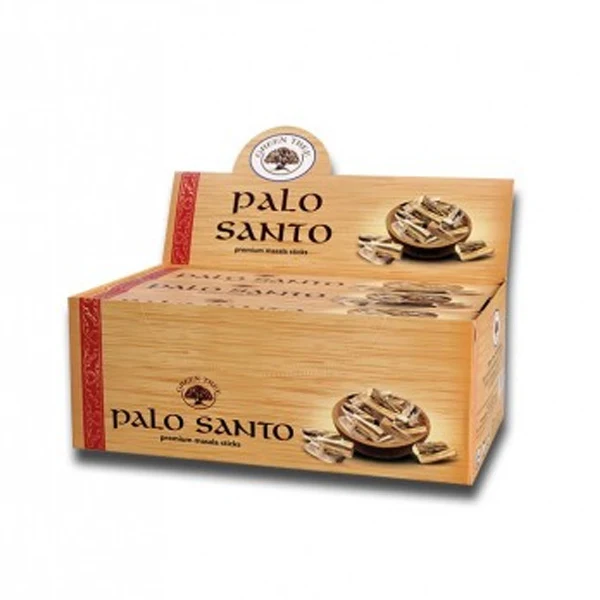 Caja expositora de incienso Green Tree Palo Santo, con diseño de vetas de madera, franjas rojas e ilustraciones de trozos de madera.