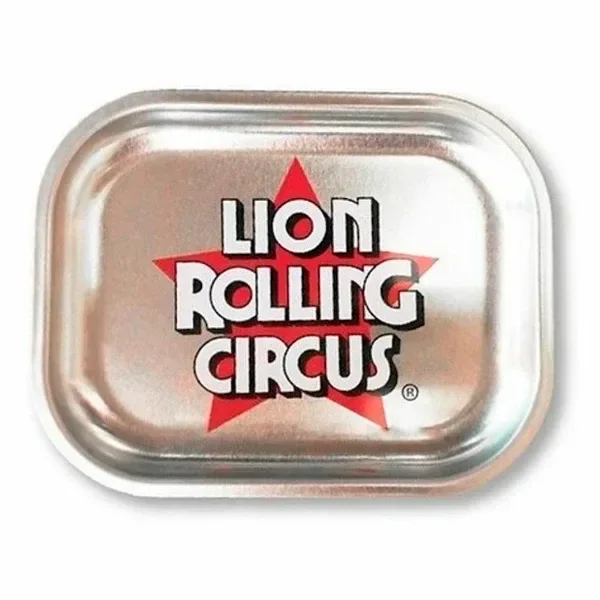 Bandeja metálica plateada Rolling Circus con bordes elevados y redondeados, estrella roja y logotipo central Lion Rolling Circus.