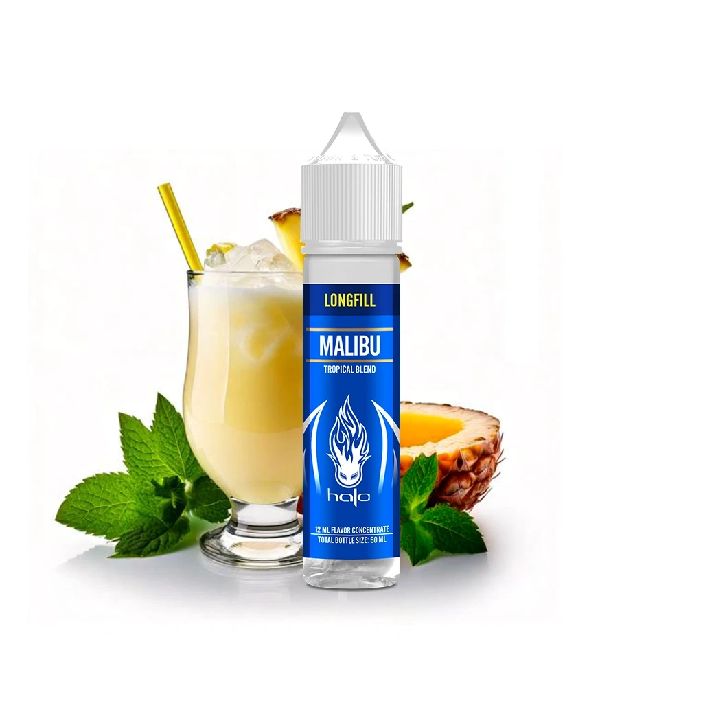 Frasco Halo Malibu Longfill con etiqueta azul y tapón blanco, junto a una copa con hielo, piña cortada y hojas verdes.