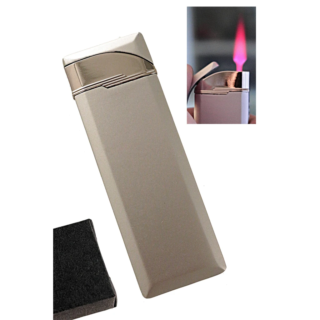 Encendedor turbo TG plateado, alargado y de tapa abatible, con un recuadro que muestra una llama rosa encendida.
