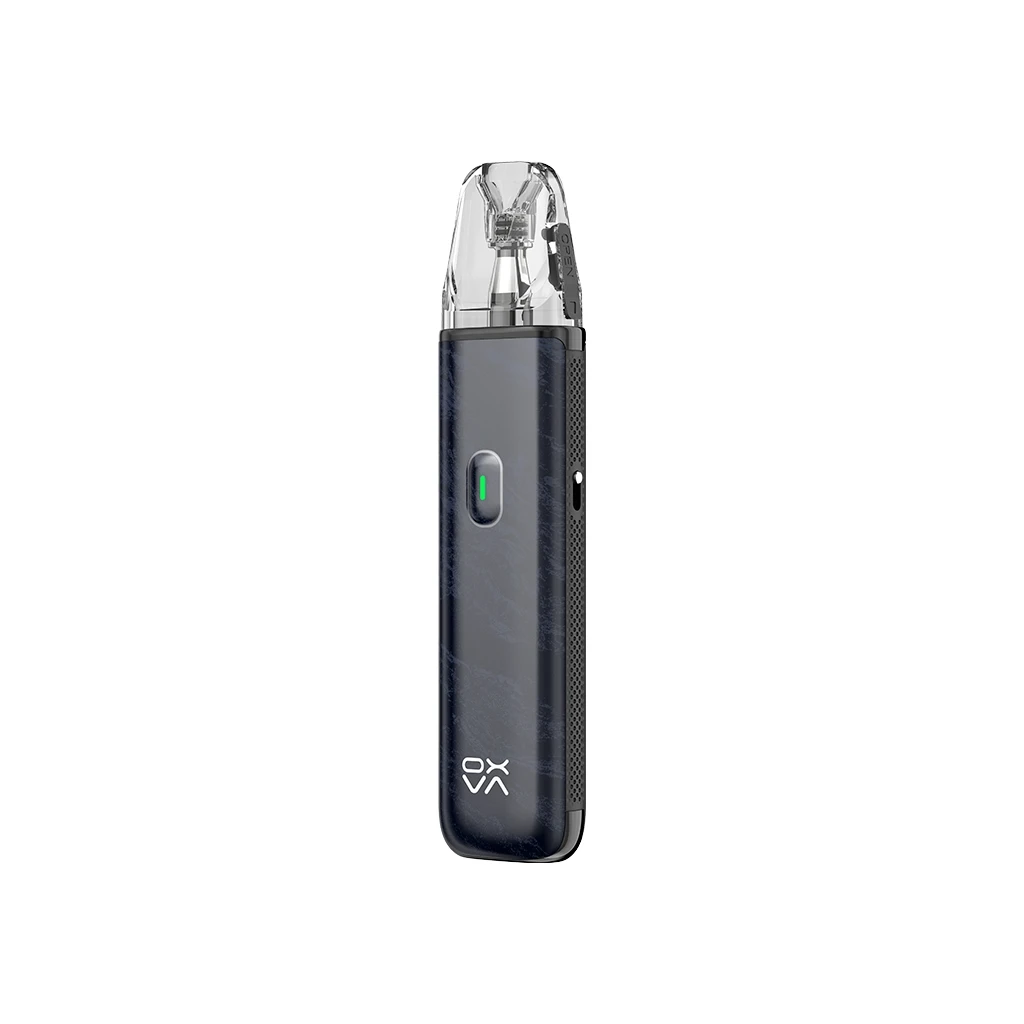 OXVA Xlim Go Lite Pod Kit oscuro con cartucho transparente, indicador verde frontal y logotipo blanco, aislado sobre fondo blanco.