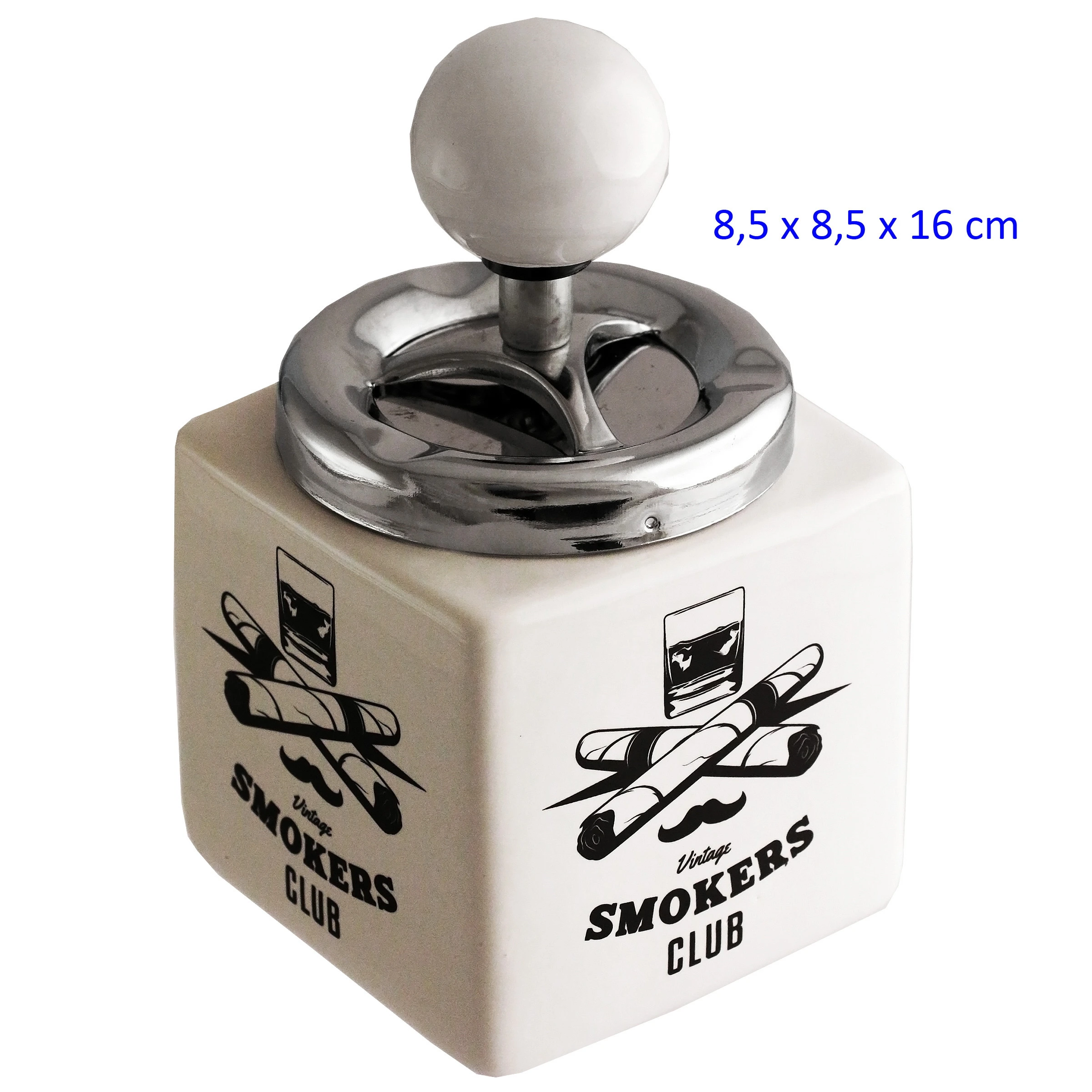 Cenicero de mesa Smokers Club con cuerpo blanco cuadrado, dibujos negros de puros y tapa metálica con pulsador de bola blanca.