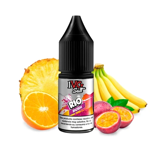 Frasco IVG Salt Rio Rush con tapón negro, rodeado de piña, naranja, plátanos y maracuyás sobre fondo blanco.