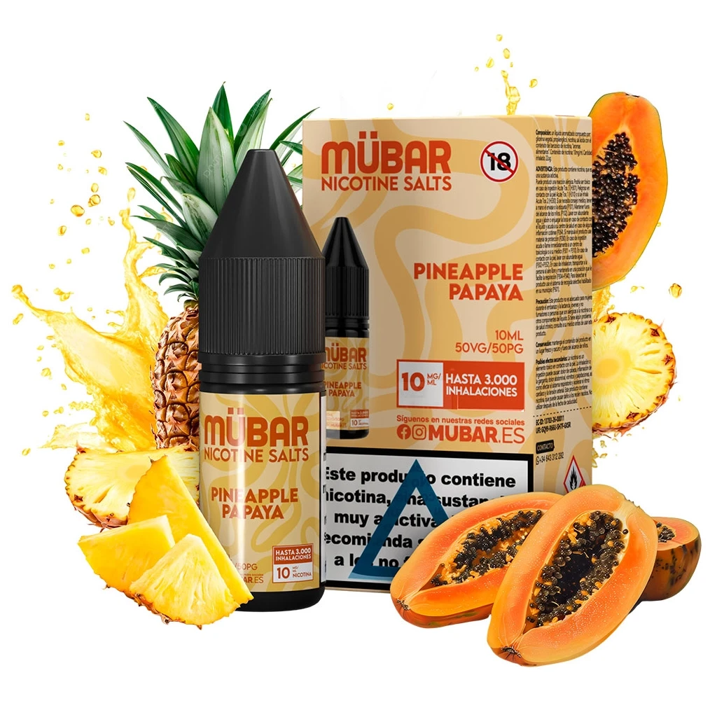 Frasco y caja de Mübar Salts Pineapple Papaya, con tapón negro, rodeados de piña, papaya cortada y salpicaduras amarillas.