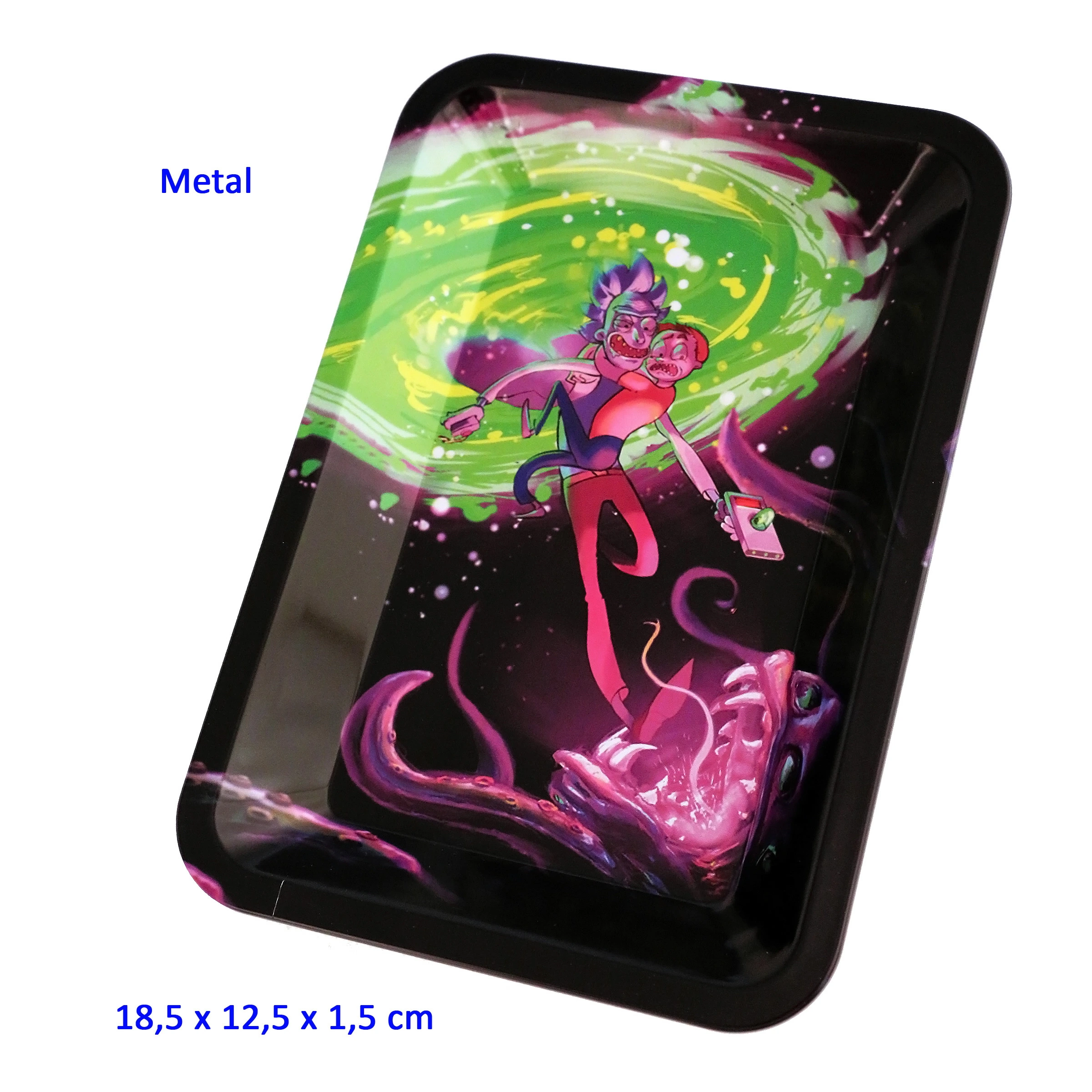 Bandeja para liar rectangular de bordes negros, con personajes de dibujos ante un portal verde y una criatura de tentáculos rosas.