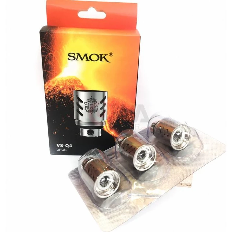 Tres resistencias SMOK V8-Q4 en blíster transparente delante de su caja naranja y negra, con la inscripción «3PCS».
