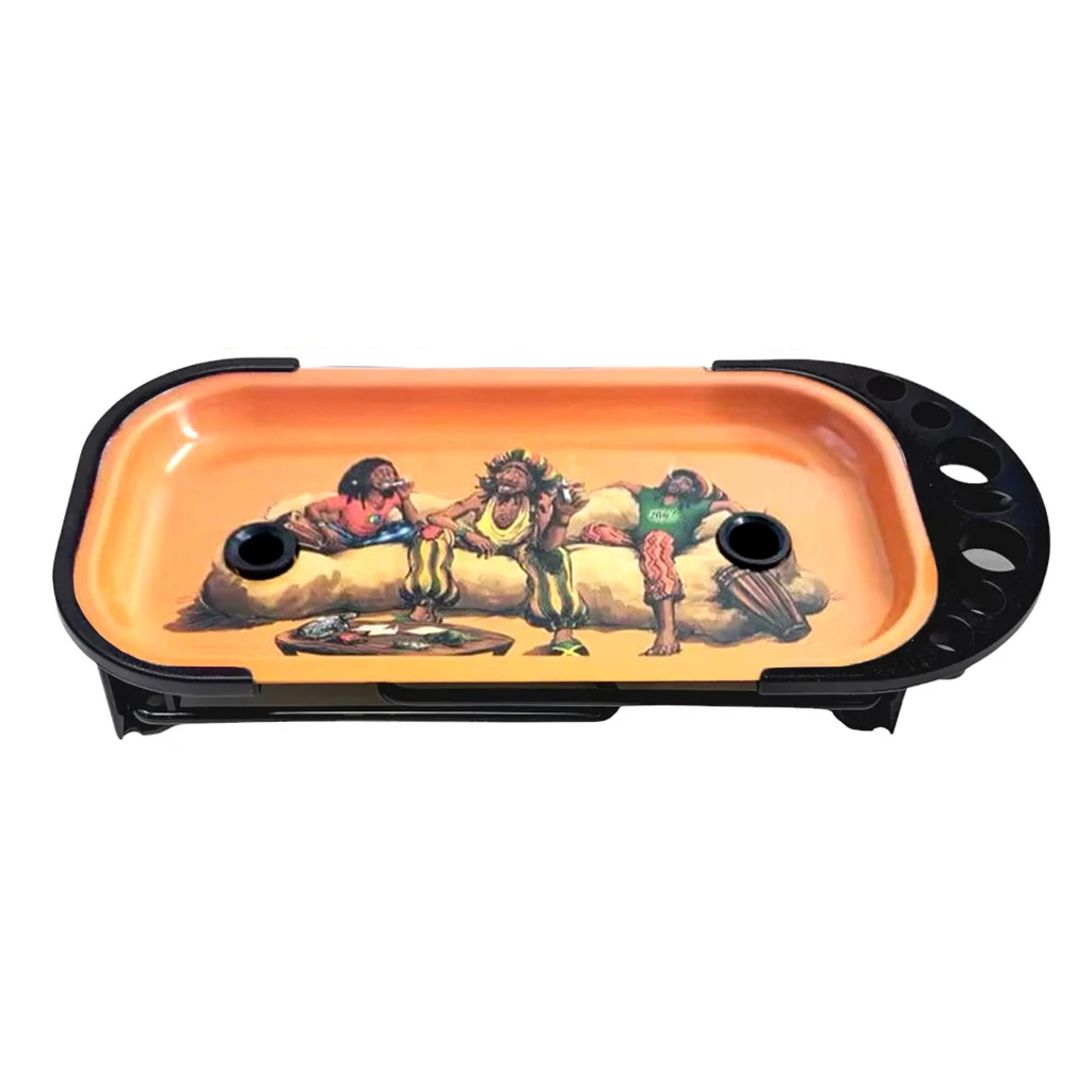 Bandeja Bob Rasta naranja con ilustración de tres personajes, borde negro, dos orificios interiores y soporte lateral perforado.