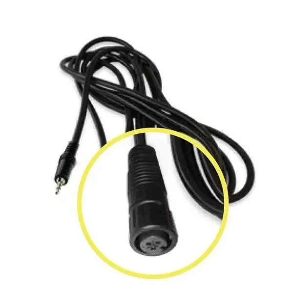 Cable negro Lumatek LED Controller enrollado, con un conector fino y otro circular resaltado dentro de un círculo amarillo.