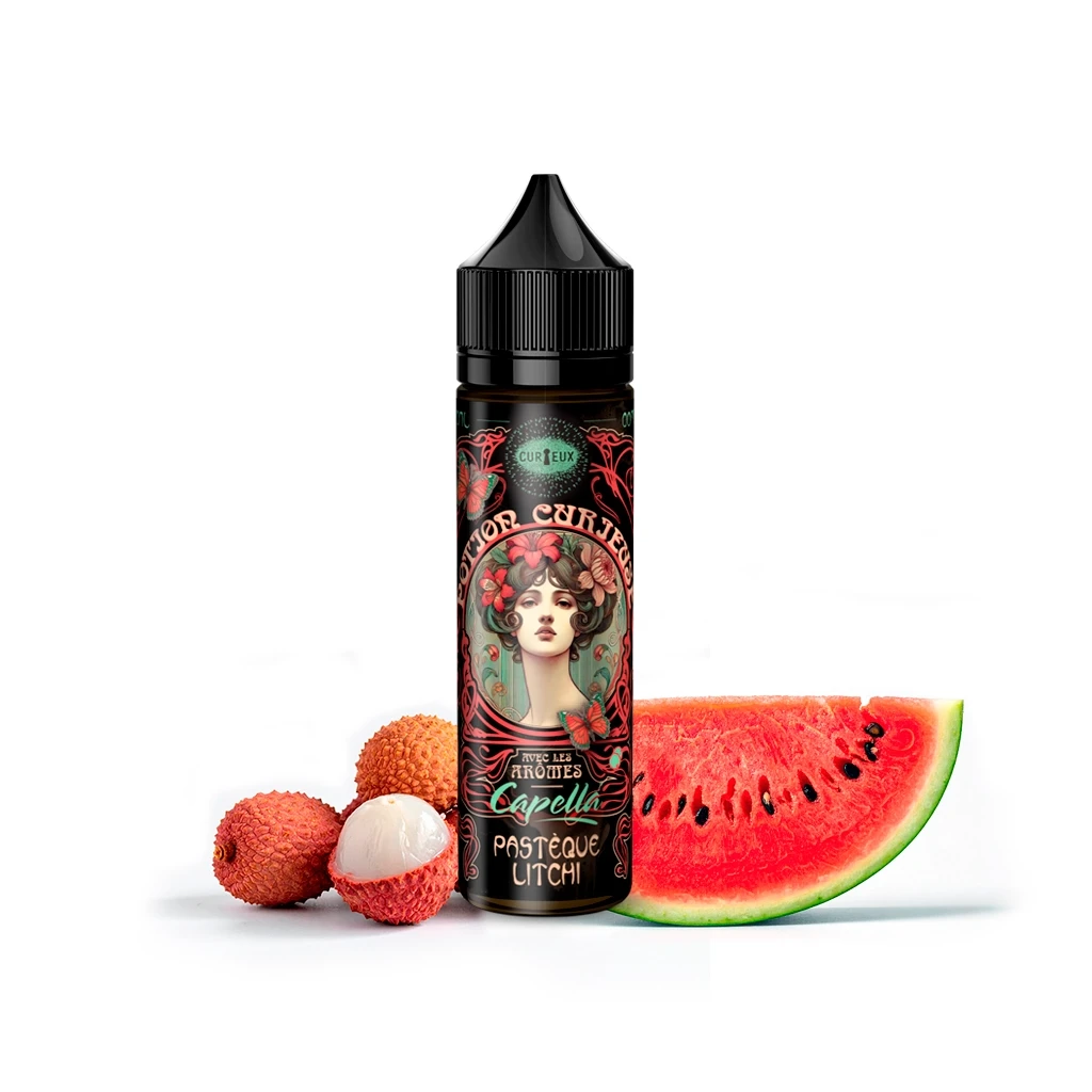 Frasco de Curieux Watermelon Lychee con tapón negro y etiqueta ilustrada con un rostro, junto a lichis y una rodaja de sandía.