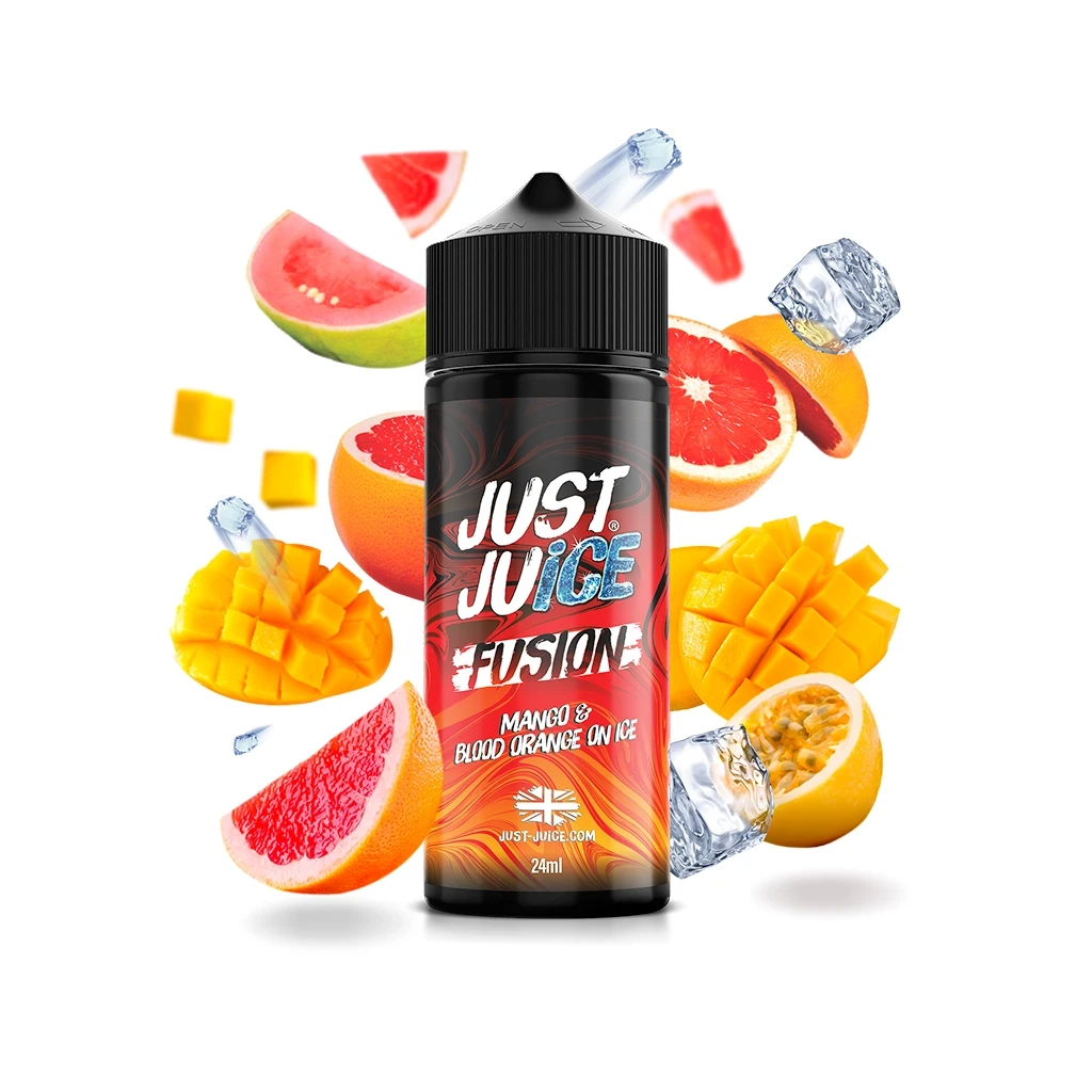 Bote Just Juice Fusion Mango & Blood Orange on Ice de 24 ml, rodeado de frutas cortadas y cubitos de hielo sobre fondo blanco.