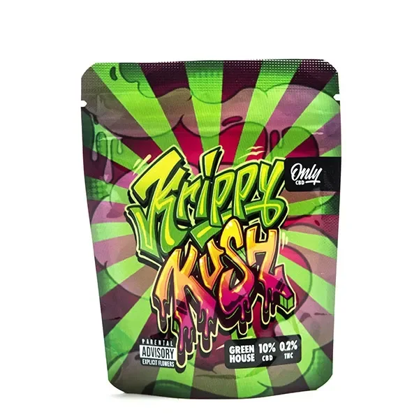 Bolsa de Krippy Kush de Only CBD con diseño de rayos verdes y letras multicolor; etiqueta Green House, 10 % CBD y 0.2 % THC.