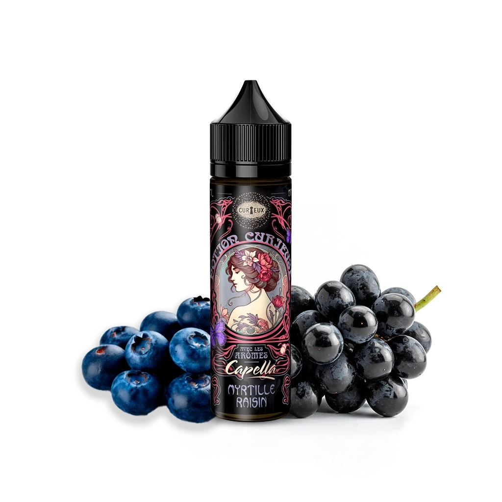Botella de Curieux Potions Blueberry Grape Longfill con tapón negro y etiqueta ilustrada, rodeada de arándanos y uvas oscuras.
