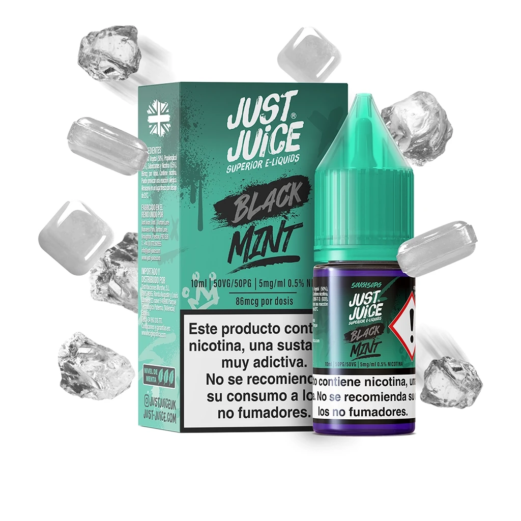 E-líquido Just Juice Black Mint en frasco con tapón verde junto a su caja, rodeados de cubitos de hielo y con advertencias de nicotina.