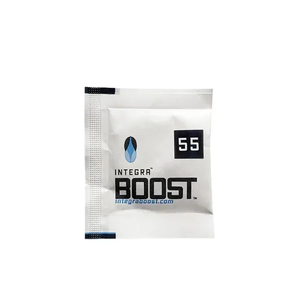 Sobre blanco Integra Boost con logotipo azul y negro y el número 55 destacado en un recuadro negro, sobre fondo blanco.
