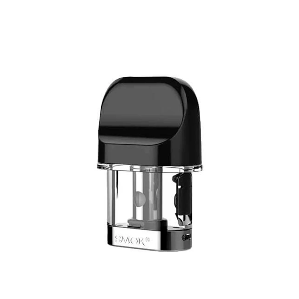 Pod de repuesto Smok Novo 2 con boquilla negra redondeada, depósito transparente y base metálica con la marca SMOK.