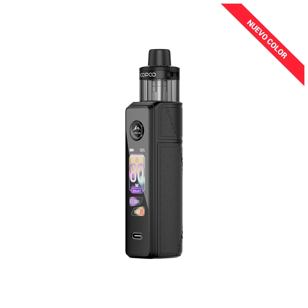 Voopoo Drag X3 negro en vista de tres cuartos, con depósito transparente, panel lateral texturizado y pantalla que muestra 80 W.