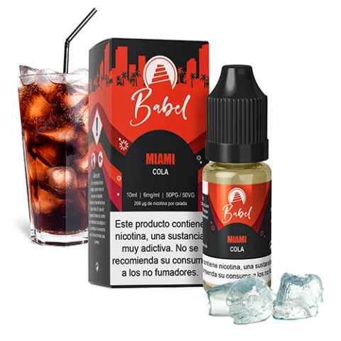 Botella y caja Babel Miami Cola con diseño rojo y negro, junto a un vaso de refresco con pajita y cubitos de hielo.