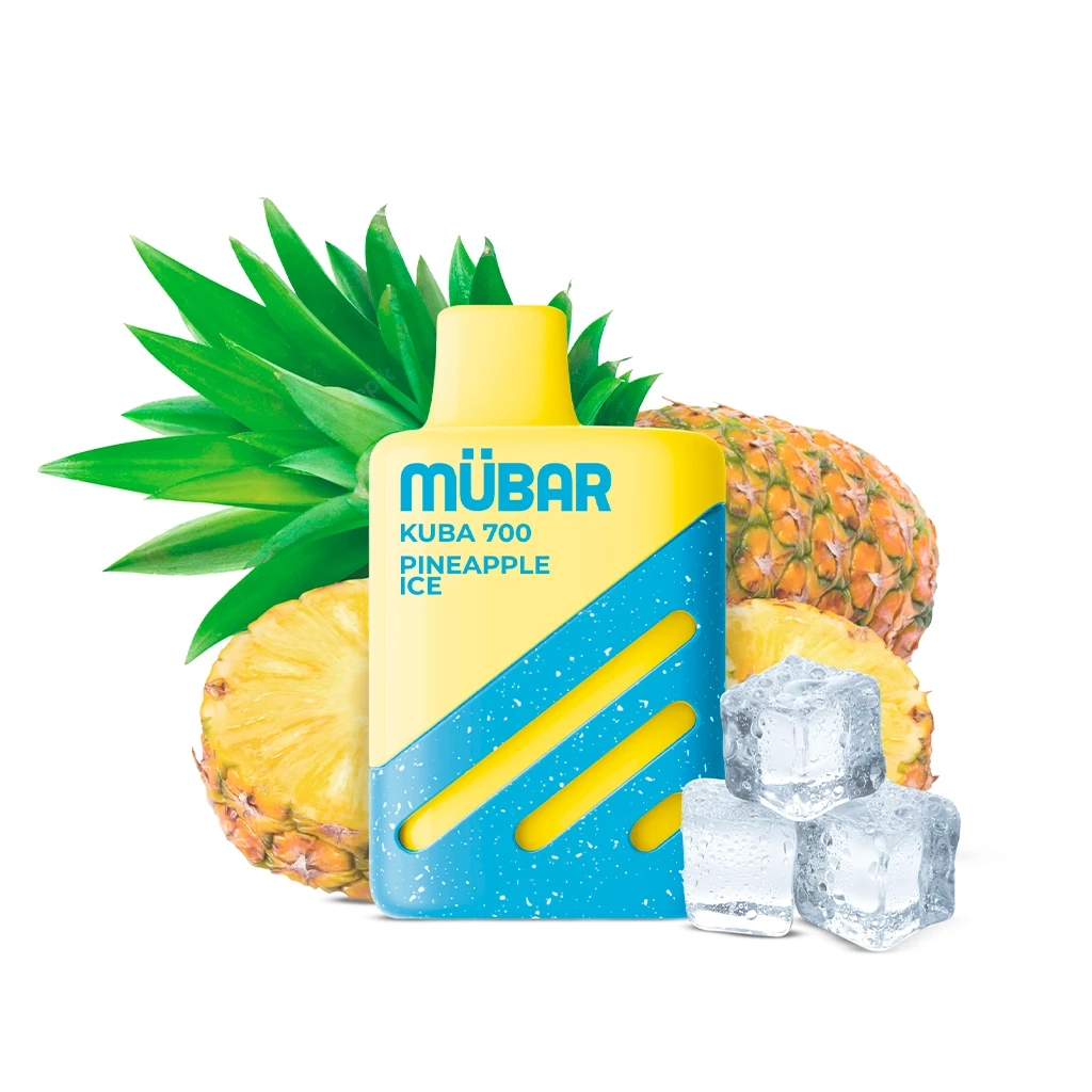 Vaper Mübar Kuba 700 Pineapple Ice amarillo y azul, presentado delante de una piña, rodajas de piña y cubitos de hielo.