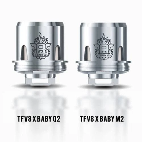 Comparación de resistencias plateadas SMOK TFV8 X Baby Q2 y M2, con sus nombres bajo cada modelo sobre fondo blanco.