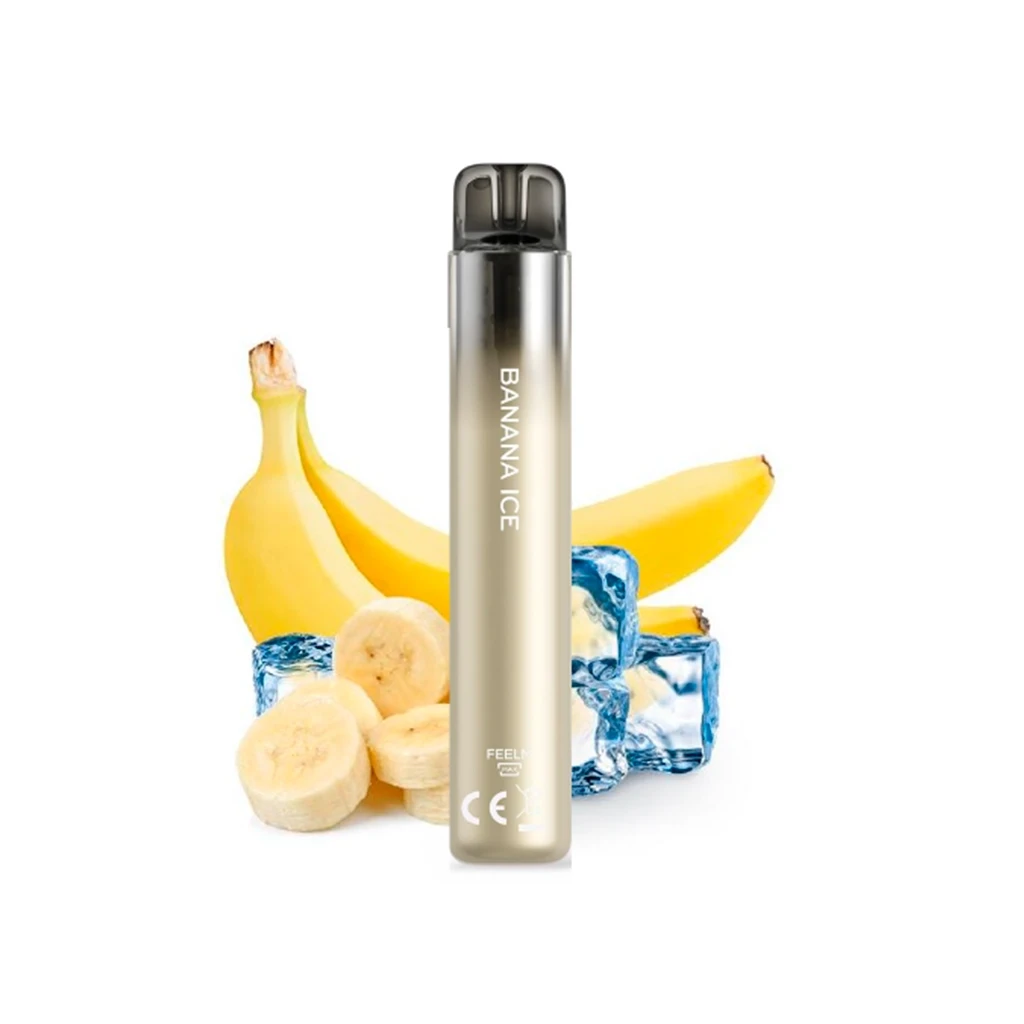 Vapeador Vozol Neon Banana Ice de cuerpo dorado y boquilla oscura, con plátanos, rodajas de plátano y cubitos de hielo al fondo.