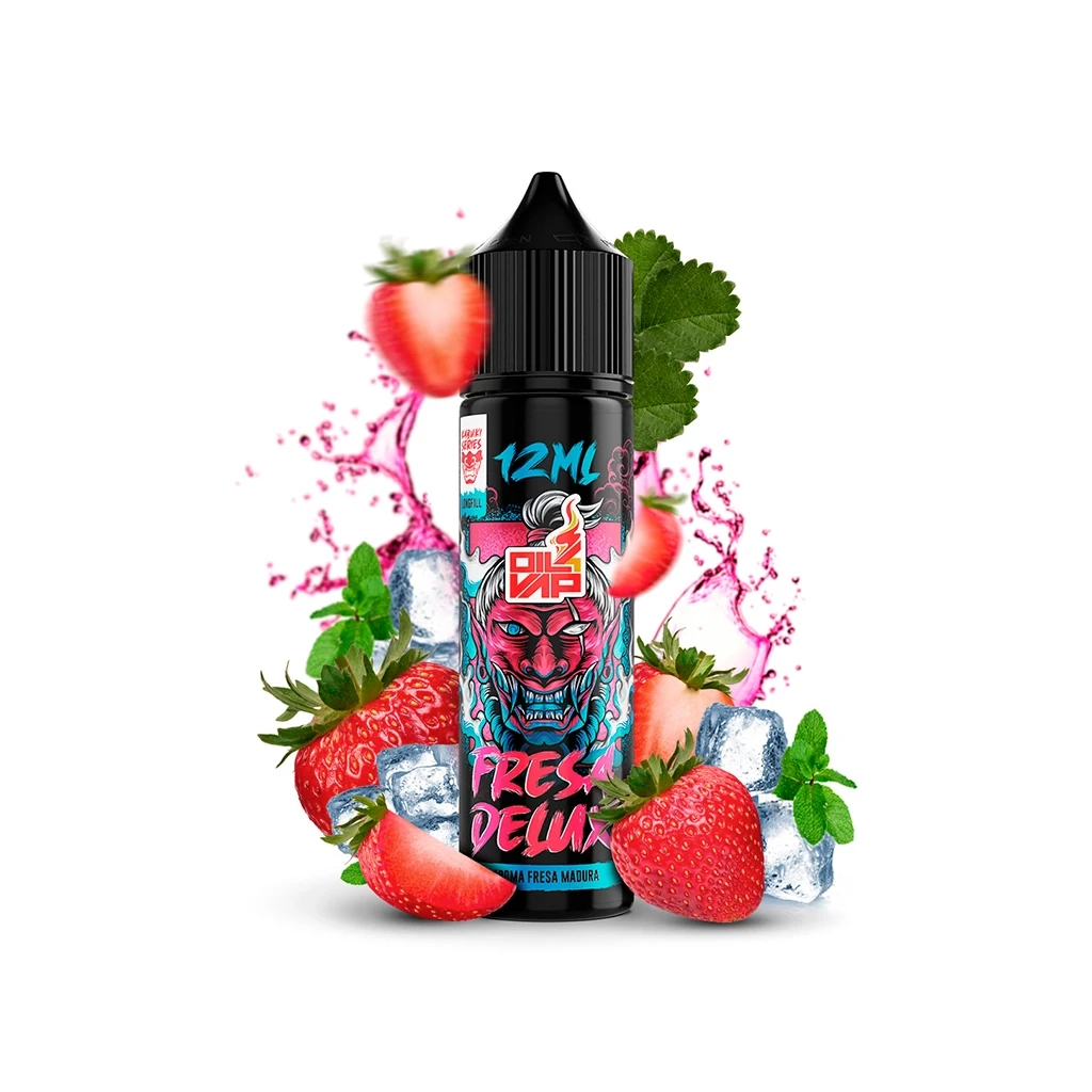 Frasco de Kabuki Fresa Deluxe de Oil4Vap con tapón negro y etiqueta de máscara roja, rodeado de fresas, hielo y salpicaduras rosas.